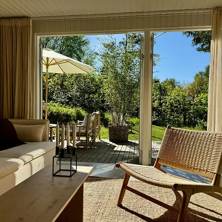 Elegant With Outdoor Kitchen *