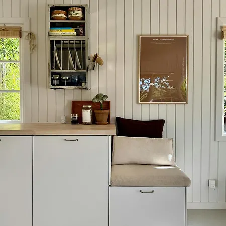 Elegant With Outdoor Kitchen Nyaraló Melby
