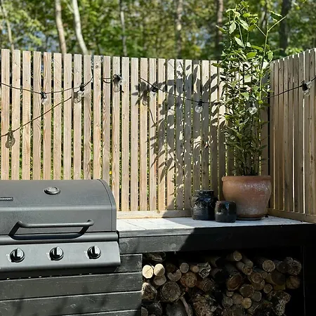 Elegant With Outdoor Kitchen Nyaraló *