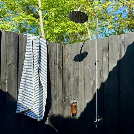 Semesterbostad Elegant With Outdoor Kitchen Melby